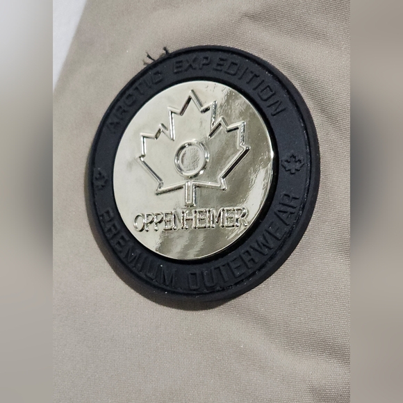 NWT Women's Beige Oppenheimer Winter Jacket with Faux Fur Hood size: L - Picture 9 of 9